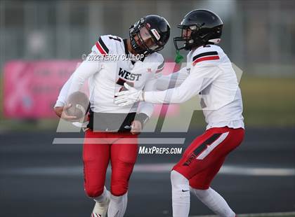 Thumbnail 3 in West Jordan vs. West (UHSAA 6A Second Round) photogallery.
