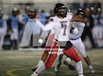 Thumbnail 3 in West Jordan vs. West (UHSAA 6A Second Round) photogallery.