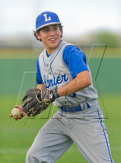 Thumbnail 1 in Lanier @ Brennan photogallery.