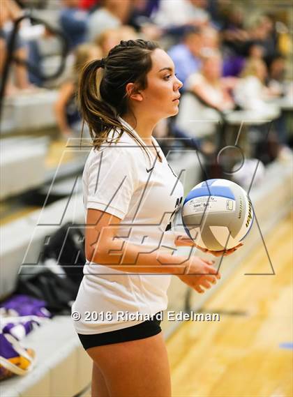 Thumbnail 3 in Lynnwood vs. Issaquah photogallery.