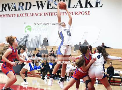 Thumbnail 2 in Buchanan vs Windward (Harvard-Westlake Invitational Classic) photogallery.