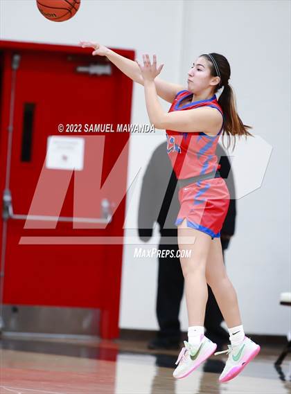 Thumbnail 3 in Buchanan vs Windward (Harvard-Westlake Invitational Classic) photogallery.