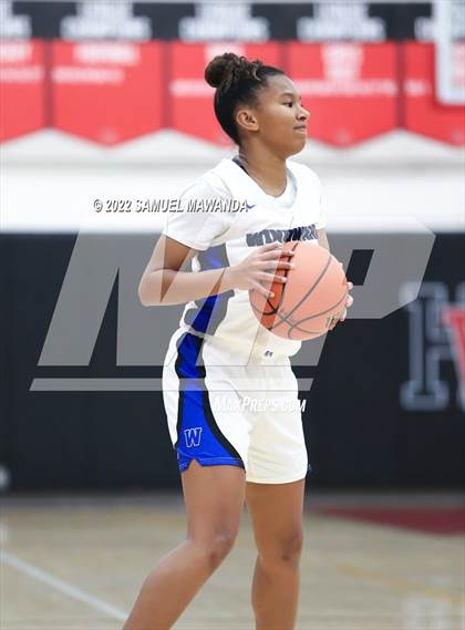 Thumbnail 3 in Buchanan vs Windward (Harvard-Westlake Invitational Classic) photogallery.