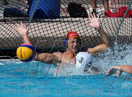 Thumbnail 2 in De La Salle vs. Menlo (Saint Francis Invitational) photogallery.