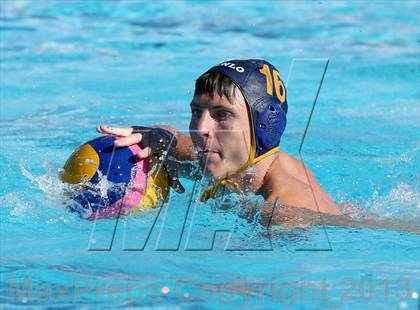 Thumbnail 1 in De La Salle vs. Menlo (Saint Francis Invitational) photogallery.