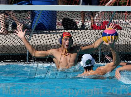 Thumbnail 3 in De La Salle vs. Menlo (Saint Francis Invitational) photogallery.