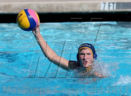 Thumbnail 1 in De La Salle vs. Menlo (Saint Francis Invitational) photogallery.