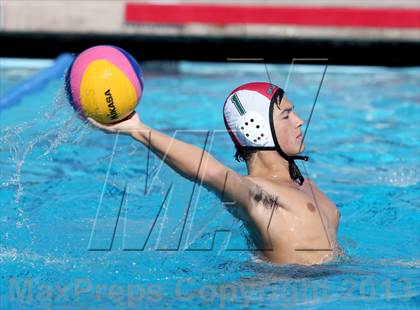 Thumbnail 2 in De La Salle vs. Menlo (Saint Francis Invitational) photogallery.