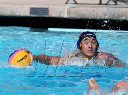 Thumbnail 3 in De La Salle vs. Menlo (Saint Francis Invitational) photogallery.