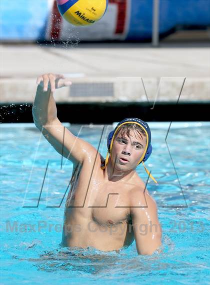 Thumbnail 3 in De La Salle vs. Menlo (Saint Francis Invitational) photogallery.
