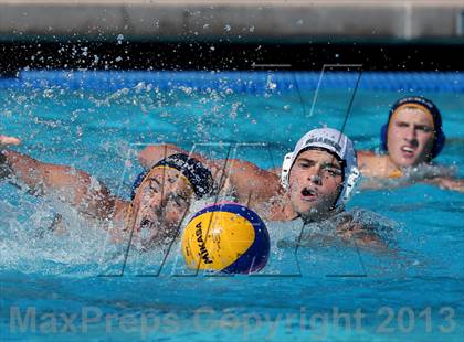 Thumbnail 2 in De La Salle vs. Menlo (Saint Francis Invitational) photogallery.
