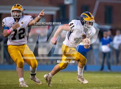 Thumbnail 1 in Bow vs. Pelham (NHIAA D2 Semifinal) photogallery.