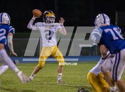 Thumbnail 2 in Bow vs. Pelham (NHIAA D2 Semifinal) photogallery.