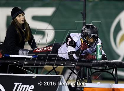 Thumbnail 2 in Centennial vs. De La Salle (CIF State Open Division Final) photogallery.