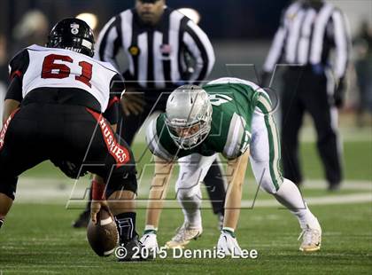 Thumbnail 1 in Centennial vs. De La Salle (CIF State Open Division Final) photogallery.