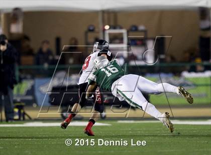 Thumbnail 1 in Centennial vs. De La Salle (CIF State Open Division Final) photogallery.
