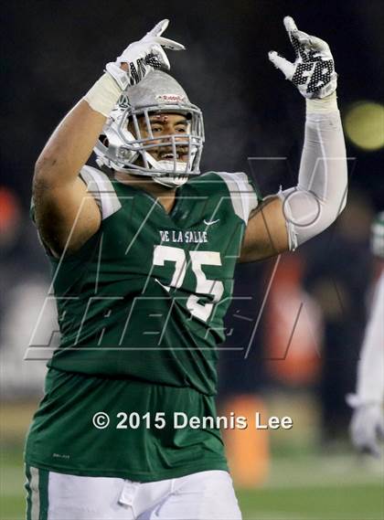 Thumbnail 2 in Centennial vs. De La Salle (CIF State Open Division Final) photogallery.
