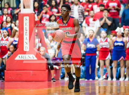 Thumbnail 3 in Selma vs. Sanger (CIF CS D3 Final) photogallery.