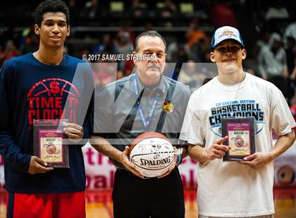 Thumbnail 1 in Selma vs. Sanger (CIF CS D3 Final) photogallery.