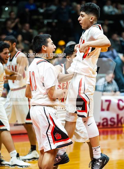Thumbnail 1 in Selma vs. Sanger (CIF CS D3 Final) photogallery.