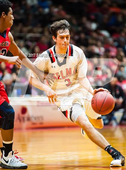 Thumbnail 2 in Selma vs. Sanger (CIF CS D3 Final) photogallery.