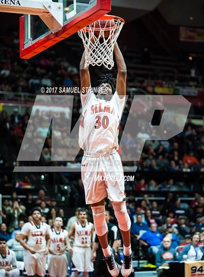 Thumbnail 3 in Selma vs. Sanger (CIF CS D3 Final) photogallery.