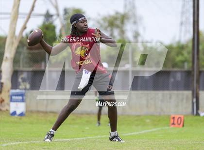 Thumbnail 1 in Inglewood vs Oaks Christian (Battle at the Beach) photogallery.