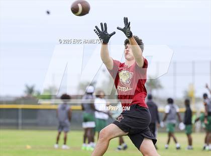 Thumbnail 1 in Inglewood vs Oaks Christian (Battle at the Beach) photogallery.