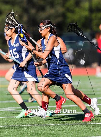 Thumbnail 2 in Notre Dame @ Menlo-Atherton photogallery.