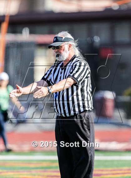 Thumbnail 1 in Notre Dame @ Menlo-Atherton photogallery.
