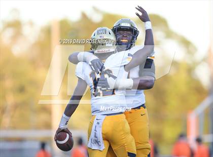 Thumbnail 3 in St. Thomas Aquinas @ Mandarin photogallery.