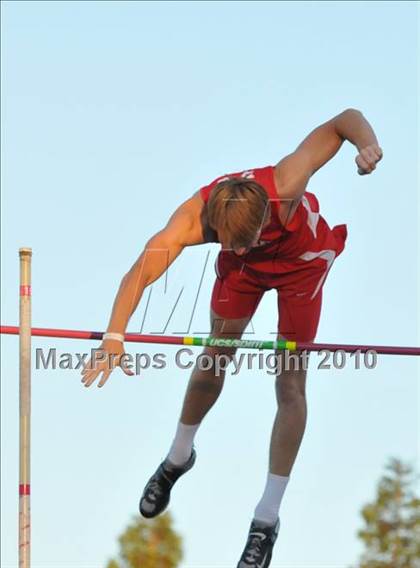 Thumbnail 3 in CIF State Championships (Boys Pole Vault) photogallery.