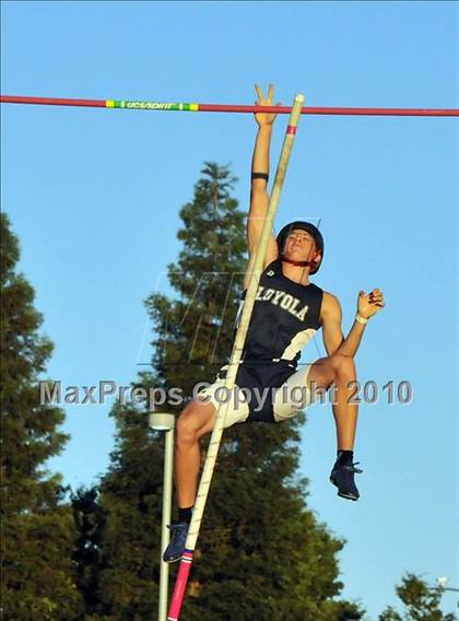 Thumbnail 3 in CIF State Championships (Boys Pole Vault) photogallery.