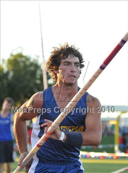 Thumbnail 3 in CIF State Championships (Boys Pole Vault) photogallery.