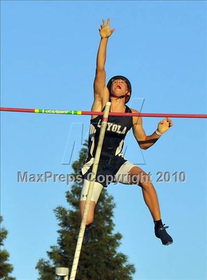 Thumbnail 2 in CIF State Championships (Boys Pole Vault) photogallery.