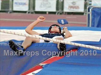 Thumbnail 3 in CIF State Championships (Boys Pole Vault) photogallery.