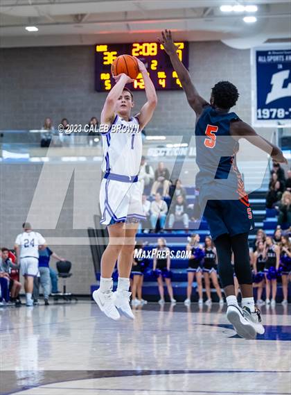 Thumbnail 2 in Stranahan vs Lehi (Holiday Hoopfest) photogallery.