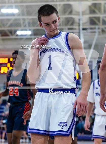 Thumbnail 2 in Stranahan vs Lehi (Holiday Hoopfest) photogallery.