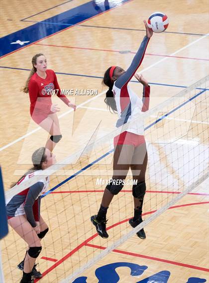 Thumbnail 1 in Ooltewah vs. Hixson photogallery.