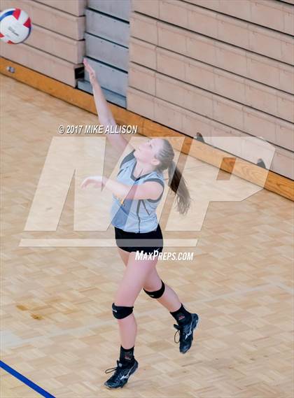 Thumbnail 1 in Ooltewah vs. Hixson photogallery.