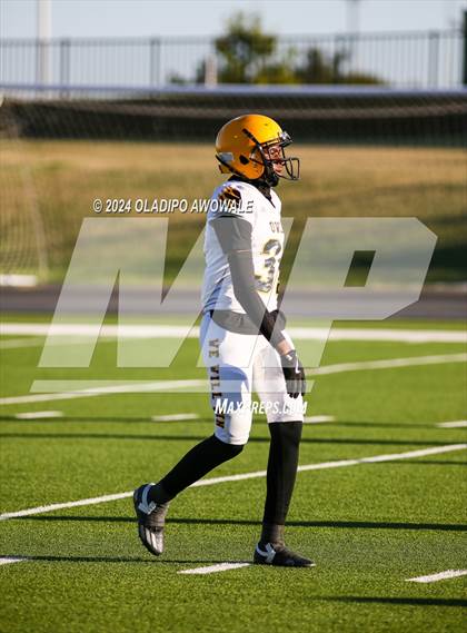Thumbnail 3 in Garland Owls vs Wylie Pirates - Oct 16, 2024 photogallery.