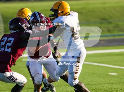 Thumbnail 2 in Garland Owls vs Wylie Pirates - Oct 16, 2024 photogallery.