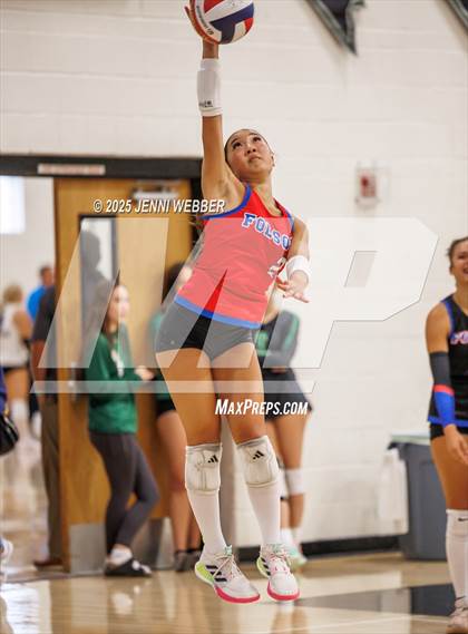 Thumbnail 2 in Mater Dei vs. Folsom (Durango Fall Classic) photogallery.