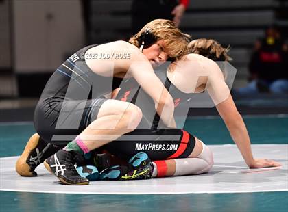 Thumbnail 3 in Farmington Vs American Fork photogallery.