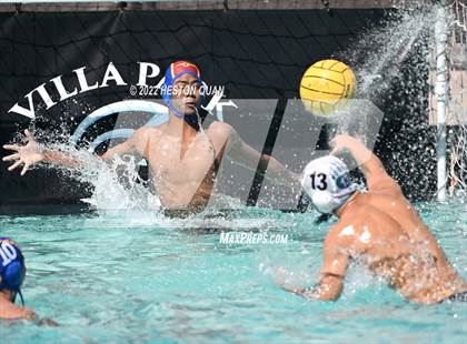 Thumbnail 3 in Punahou vs. Aliso Niguel (Villa Park Classic) photogallery.