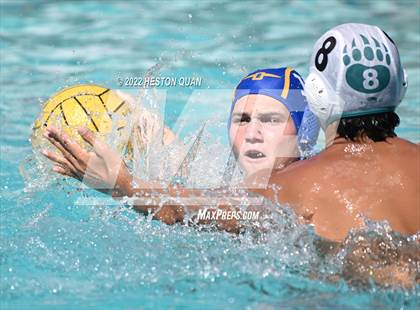 Thumbnail 3 in Punahou vs. Aliso Niguel (Villa Park Classic) photogallery.