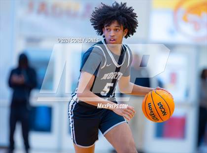 Thumbnail 3 in North Atlanta vs Jackson(Hard In The Paint Classic) photogallery.
