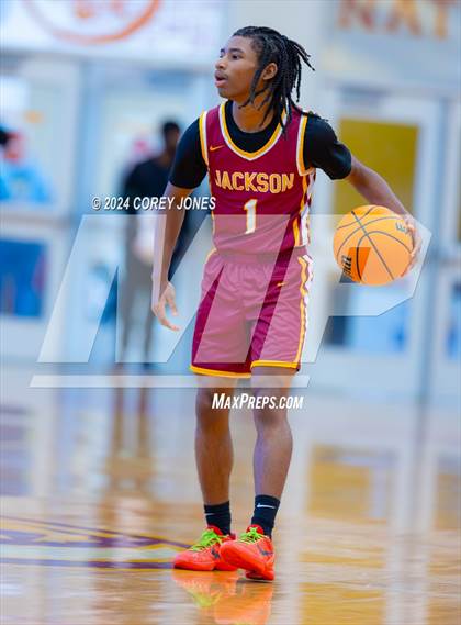 Thumbnail 3 in North Atlanta vs Jackson(Hard In The Paint Classic) photogallery.