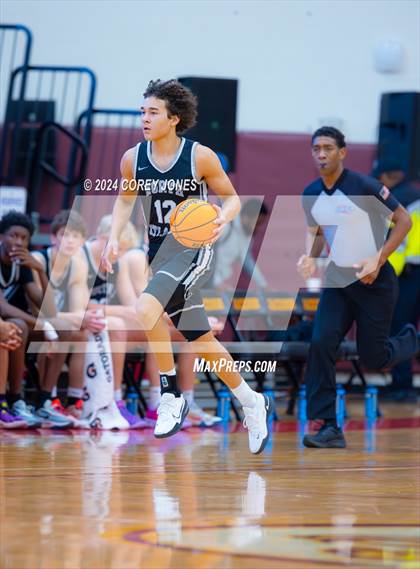 Thumbnail 3 in North Atlanta vs Jackson(Hard In The Paint Classic) photogallery.