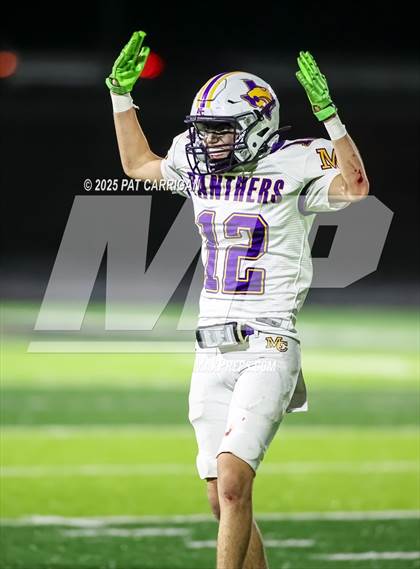 Thumbnail 2 in Bluff Dale vs. Mount Calm (UIL 1A Division 2 Football Bi-District) photogallery.